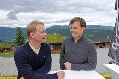Simen Malmin i Shoreline og Pål T. Næss, direktør for gründere og oppstartbedrifter i Innovasjon Norge. Foto: Julie Ryland