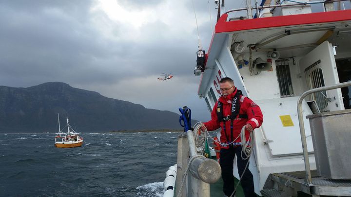RS «Skomvær III» har hatt en sommer på det jevne. Fiskerisesongen er langt mer hektisk for mannskapet.