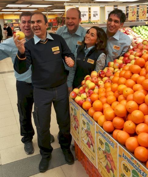 God stemning hos Coop Prix VG-huset, butikk nummer 300 som omprofileres fra ICA/Rimi til Coop