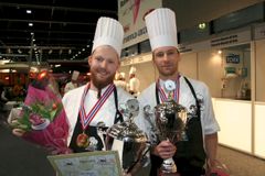 Vinnere av Årets grønne kokk 2014: Are Nordtvedt, Onda Restaurant Oslo og Tore Saegrov, Quality Hotel Leangkollen.
