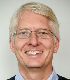 Frode Wold er postnummeransvarlig i Posten.