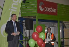 Konsernsjef Dag Mejdell åpnet Posten og Brings Drammensterminal mandag 16. mars 2015. (Foto: Nils Midtbøen)