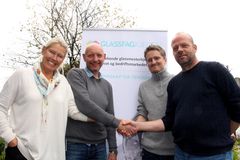 Anne-Charlotte Braastad (Glassfagkjeden), Per Henning Graff (Glass og Fasadeforeningen), Asbjørn Lunde (sjef i Pilkington Norge AS) og Jan Frode Hagen (Glassfagkjeden) gleder seg til GFD 2018 Lofoten.