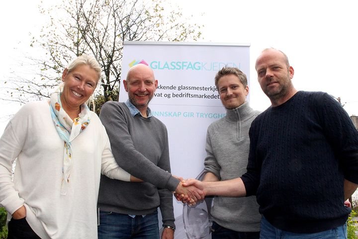 Anne-Charlotte Braastad (Glassfagkjeden), Per Henning Graff (Glass og Fasadeforeningen), Asbjørn Lunde (sjef i Pilkington Norge AS) og Jan Frode Hagen (Glassfagkjeden) gleder seg til GFD 2018 Lofoten.