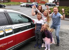 Familien Hetland fra Kleppe i Klepp kommune stakk av med «MS Sommerlykke». Foto: Fjord Line