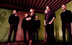 Fem år har gått siden The Love Connection slapp sitt kritikerroste selvtitulerte debutalbum. Nå er de endelig tilbake igjen! Foto: Gunnleik Groven