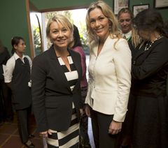 Næringsminister Monica Mæland og Anita Krohn Traaseth har denne uken vært i Myanmar sammen med norsk næringsliv for å se hvilke muligheter som finnes i landet.