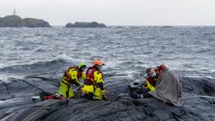 Frivillige fra Redningsselskapet bruker mye tid på på å øve på situasjoner de kan møte.
