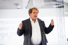 Bellona-leder Frederic Hauge var også tilstede under åpningen av anlegget, og han gratulerte Kristiansand med dagen i sin tale.