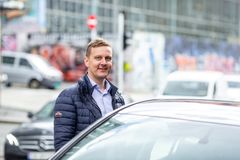 - Ikke stress. Det er bedre å komme frem til hytta ti minutter senere enn å kollidere på vei til påskeferie, sier Roger Ytre-Hauge, motor-fagsjef i Frende Forsikring.
