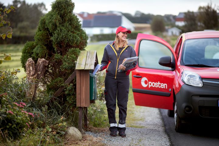 Postens ansatte trives på jobb. FOTO: Posten Norge