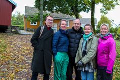 Prosjektgruppen i AR-prosjektet: F.v. Style Transfer-ansvarlig Boris Kourtoukov, FoNT-prosjektleder Charlotte Blanche Myrvold, kreativ produsent Kim Baumann Larsen, rådgiver i Munchs hus Solfrid Sakkariassen og ansvarlig for DKS VGS i Vestfold Torill Sjømæling.