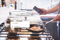 Google Assistent blir din nye lille hjelper på kjøkkenet. Foto: Google