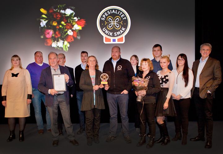 f.v. Rasa Augustinaviciene, Jens Inge Galaaen, Ingulf Galåen, Rune Krogh, Lars Jacob Galåen, Gunn Brønnum, Magne Eggen Haugom, Bjørg Evavold, Eva Nordfjell, Mindaugas Samsonas, Gendra Gailunaite, Sandra Masaitiene og Jan Sverre Nordstad. Fotot: Rob Veldhuis