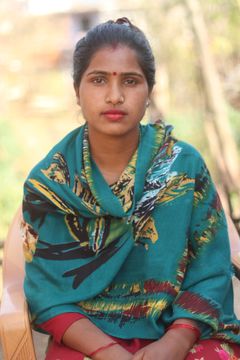 Basanti Kami er blant de mange som må forlate hjemlandet for å jobbe i et fremmed land. Helst ville hun blitt hjemme. Foto: Hira Shrestha for Utviklingsfondet.