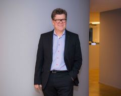 Vi er stolte og glade over at vi har kommet til enighet om overtagelse av Kredit-Inkasso AB, sier Tor Berntsen, administrerende direktør i Kredinor SA. Foto: Thomas Brun, NTB