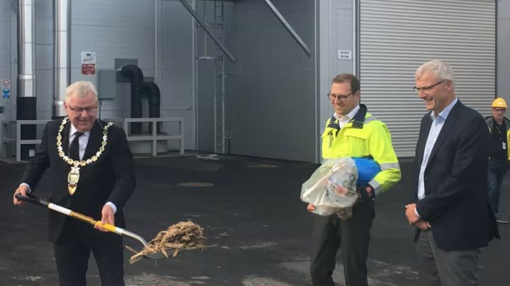 Ordfører i Elverum kommune Erik Hanstad, daglig leder Eidsiva Bioenergi Ola Børke, Konsernsjef Eidsiva Øistein Andresen.