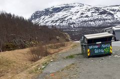 Slik vil vi ikke ha det på rasteplasser. Foto: Statens vegvesen