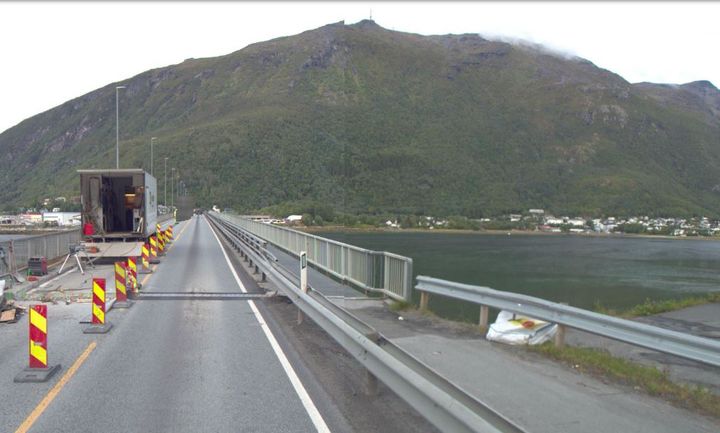 Beisfjordbrua skal sjekkes grundig, og det vil påvirke fremkommeligheten resten av november. Foto: Statens vegvesen.