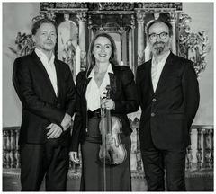 Original juleplate fra prisvinnende Susanne Lundeng, Bjørn Andor Drage og Nils-Olav Johansen