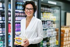 Kommunikasjonsdirektør i Ringnes, Johanna Ellefsen Rostad tror på sterk vekst innen alkoholfritt øl. (Foto: Kilian Munch)