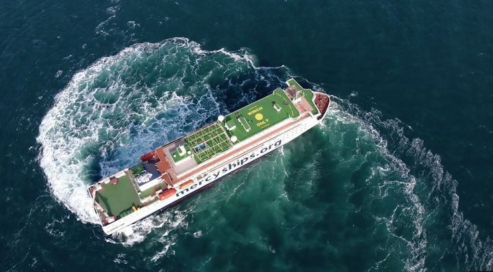 Sykehusskipet Global Mercy har ekstrem manøvrerbarhet som gjør at hun kan komme inn i lite tilgjengelige havner (Foto: Tianjin Xingang Shipyard).