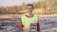 Vinneren av Frivillighetsprisen 2021 er Omsorgsberedskapsgruppene i Norske Kvinners Sanitetsforening, her representert ved Anita Hilstad fra Omsorgsberedskapsgruppa i Målselv i Troms. (Foto: JCP)