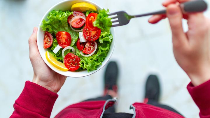Mange sverger til vegetarisk mat, og det heter seg at det er bra også til trening. Men det har sine begrensninger, særlig om du skal yte mye. \ Ill-foto: Shutterstock