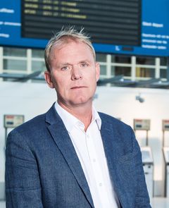 Adm. dir. Finn Vetle Hansen i reisebyråkjeden G Travel AS kjøper 100 nautiske mil til redningsskøyta i Kristiansand.