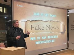 Roar Thon, NSM, presenterer. Foto: Knowit