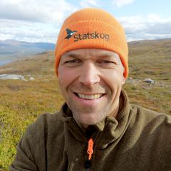 Oransje luer - for sikkerhets skyld Foto: Jo Inge Breisjøberget
