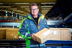 Konserndirektør Gunnar Henriksen i Posten Norge gleder seg over den nye avtalen med Elkjøp.