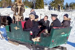 H.K.H. Kronprinsesse Mette-Marit, visedirektør i UN Women Yannick Glemarec, og Anita Krohn Traasethpå vei til Skihytta i Trondheim.