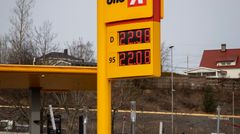 NAF krever avgiftskutt for å dempe de høye drivstoffprisene (Foto: NAF)