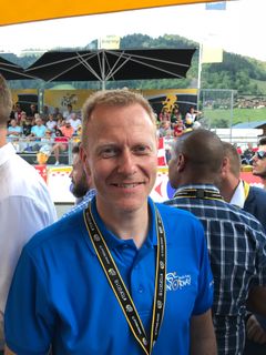 GLEDER SEG: Daglig leder Knut-Eirik Dybdal i Arctic Race of Norway gleder seg til å vise frem internasjonale sykkelstjerner til et entusiastisk sykkelpublikum i Nord-Norge. Foto: ARN