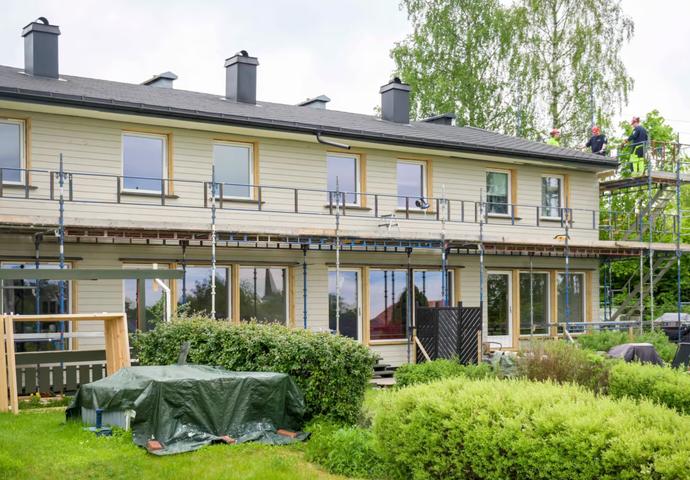 Norske kommuner kan til høsten søke støtte for energitiltak i kommunale boliger. Støtten skal gi lavere strømregninger i boligene. Foto: Enova
