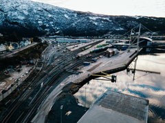 Med utvidelsen av Narvikterminalen, er terminalen blitt viktigere for Forsvaret og Norges allierte. Foto: Spordrift Prosjekt/Obsas