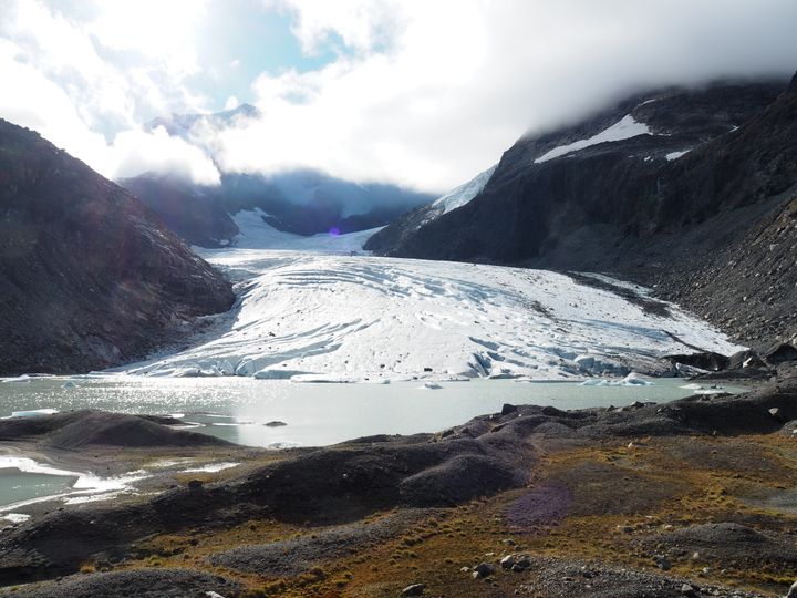 Sogn og Fjordane: Styggedalsbreen i Hurrungane har trekt seg tilbake 221 meter dei siste 20 åra. Foto: Jostein Aasen/NVE.