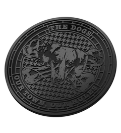 The Dogs har begynt å lage kumlokk. Samtidig kan du høre den nye singelen "Let's Start A Riot" nå! Design og illustrasjon: Remi Juliebø