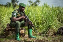 I Garamba nasjonalpark i Kongo er oppsynsmennene på konstant jakt etter krypskytere som dreper elefanter, plyndrer lokalsamfunn og misbruker og dreper mennesker som står i veien. Foto: National Geographic / Pablo Durana.