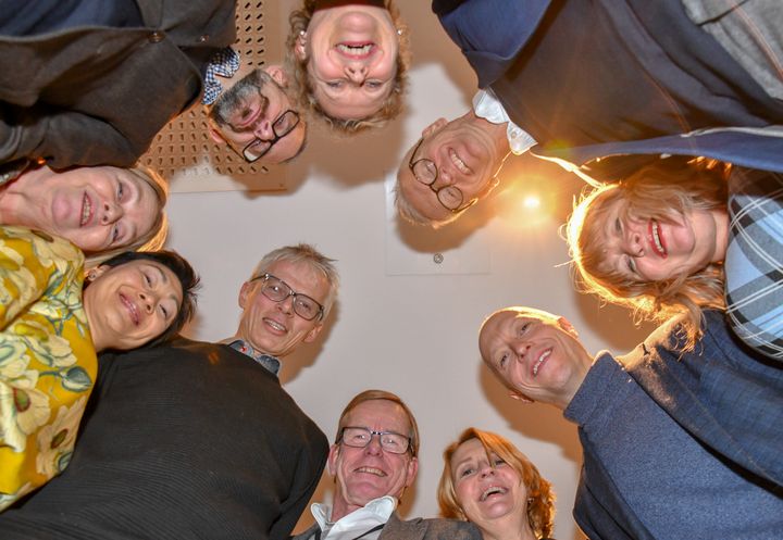 Dette er Skatteetatens nye ledergruppe: Med klokken fra toppen Cecilie Solum, Jørn Leonhardsen, Martha Johanne Gjengedal, Johan Ronæs, Ann Sigrun Moen, Jan Magnus, Hans Christian Holte, Eve Vangsnes Bergli, Anne Kristin Kjeia Sletten og Kjetil Moen. Kommunikasjonsdirektør Astrid Bugge Mjærum tiltrer i mars. (Foto: Skatteetaten)