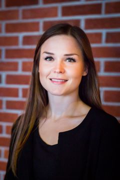 Dina Mikalsen. - Dina fremstår som sterkt ledertalent som er svært handlekraftig, sier konsernsjef i Adecco, Torben Sneve. – Hun har høye ambisjoner og motiveres av resultatoppnåelse, samtidig som hun vier sterk bevissthet for sammensetning av team.