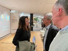 Innleder Cecilie Hellestveit og Paul Chaffey. Foto: Knowit