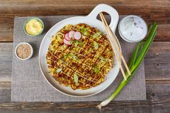 Japansk okonomiyaki er like godt som det høres ut.