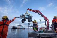 Øvelse Svalbard er den mest omfattende oljevernberedskapsøvelsen som noen gang er gjennomført på Svalbard. Ti skip og en rekke... Credit: NTB scanpix