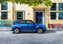 Nye Kia Soul EV - side.
