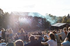 Fortum og Øyafestivalen ønsker å hjelpe norske artister og fans til å skape mer klima- og miljøvennlige festivaler. Foto: Mathias Ertnæs