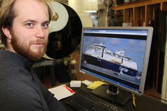 Colorline er en stor kunde. Anders Bratlie er «hands on» på når oppdragene kommer.