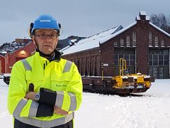– Disse rammeavtalene er viktige når det skal utføres fornyelsesoppdrag, men også drift og vedlikeholdsoppdrag på jernbanen, sier Thor Brækkan, en av områdedirektørene i Bane NOR. Foto: Bane NOR