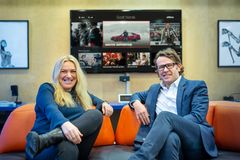 - Vi ikke mål om å bli et nytt Netflix. Bare å tilby bredt, norsk innhold som ikke nødvendigvis har de store seerhordene som målgruppe, sier Toril Nag og Thomas Skjelbred.